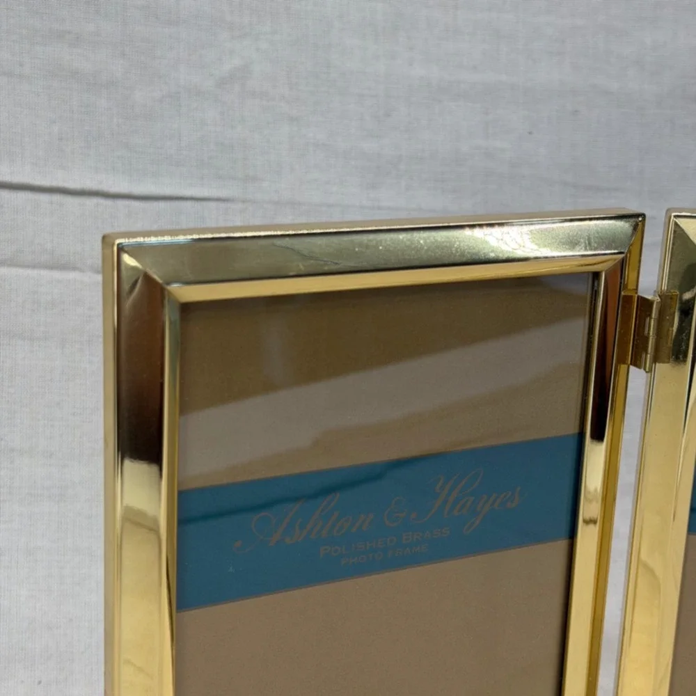 Vintage Brass Double Hinged Picture Frame 5x7 Folding Photo Gold Desk Decor